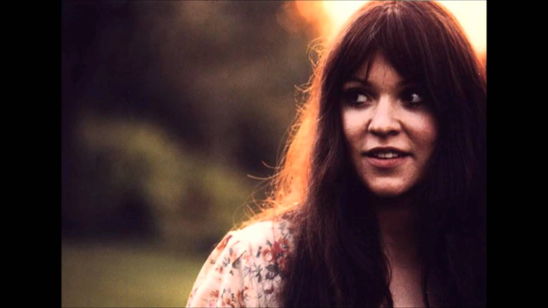 Singer Songwriter Melanie Ann Safka The Woodstock.