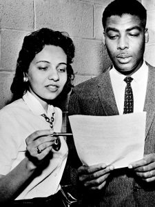 Greensboro 4 Desegregate Lunch Counters